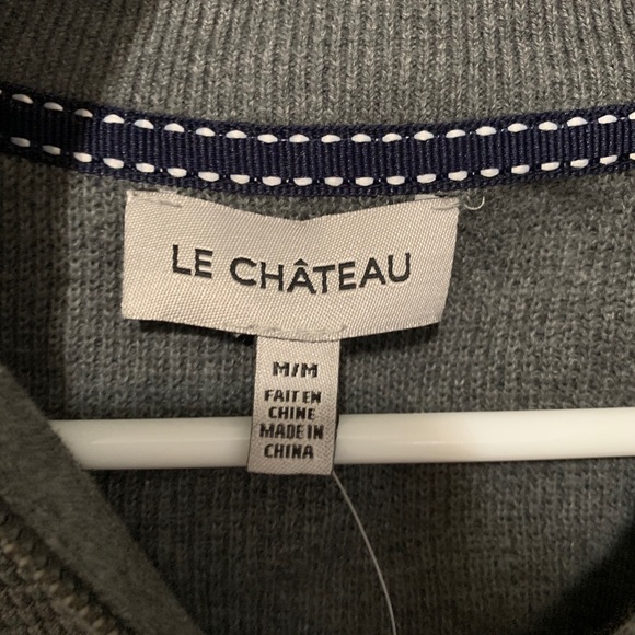 2 Le Chateau Sweaters - Picture 3 of 6
